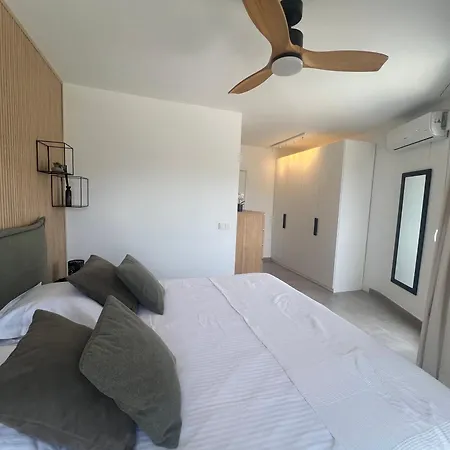 Apartamento 4 Bedroom Duplex Penthouse Califa