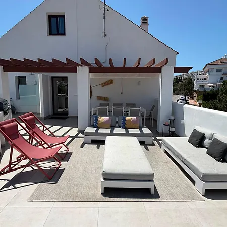 4 Bedroom Duplex Penthouse Califa Appartement *