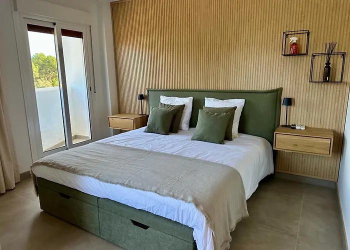 4 Bedroom Duplex Penthouse Califa Apartament Marbella