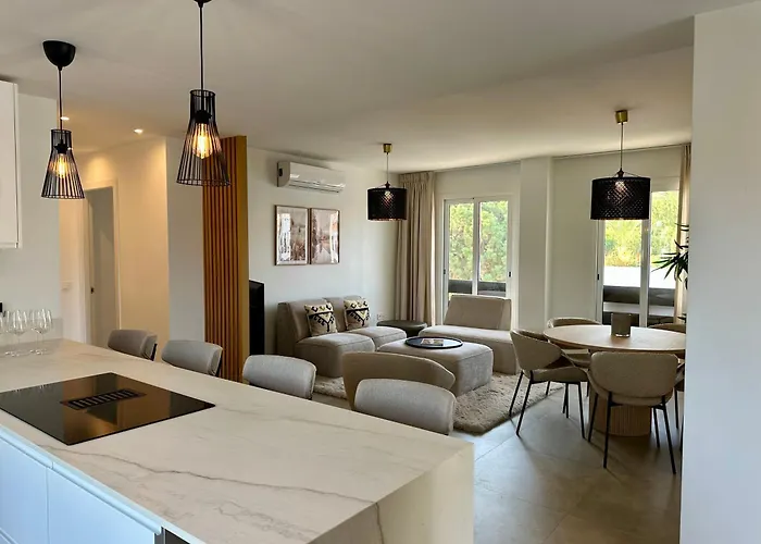 4 Bedroom Duplex Penthouse Califa