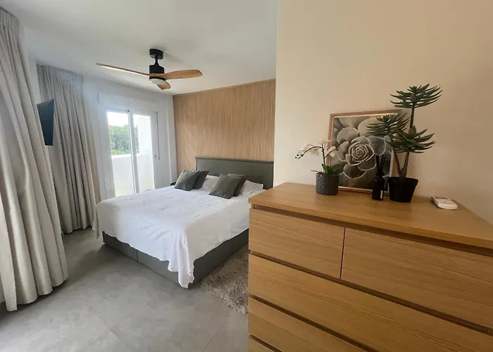 4 Bedroom Duplex Penthouse Califa