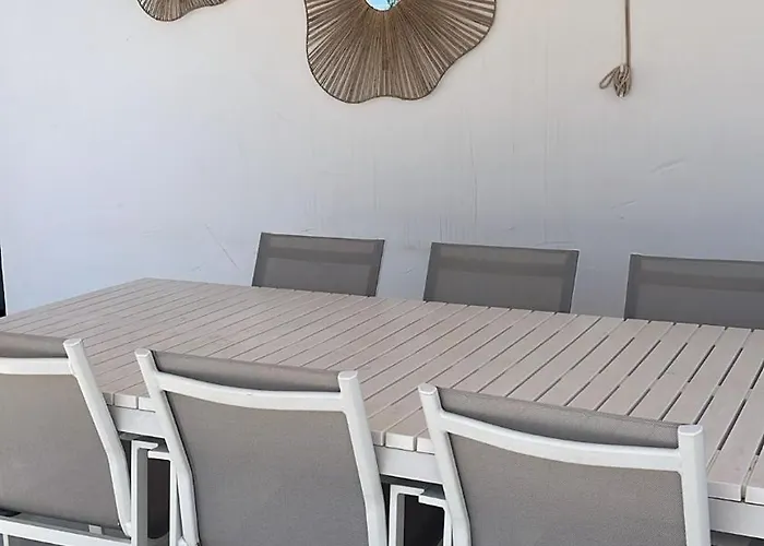 Apartament 4 Bedroom Duplex Penthouse Califa