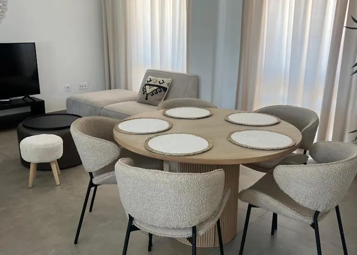 4 Bedroom Duplex Penthouse Califa Apartament