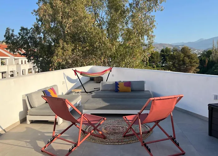 4 Bedroom Duplex Penthouse Califa Apartament